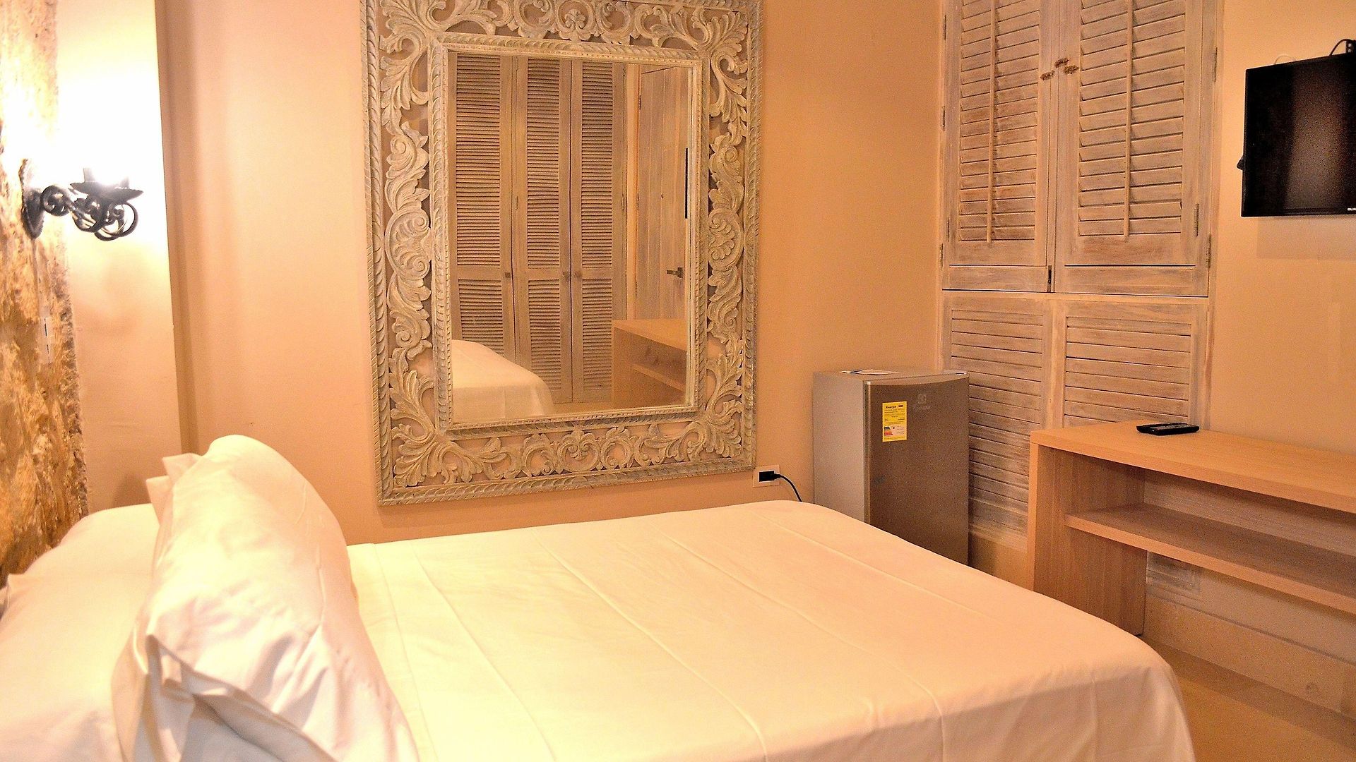 Puertas De Hotel 3*