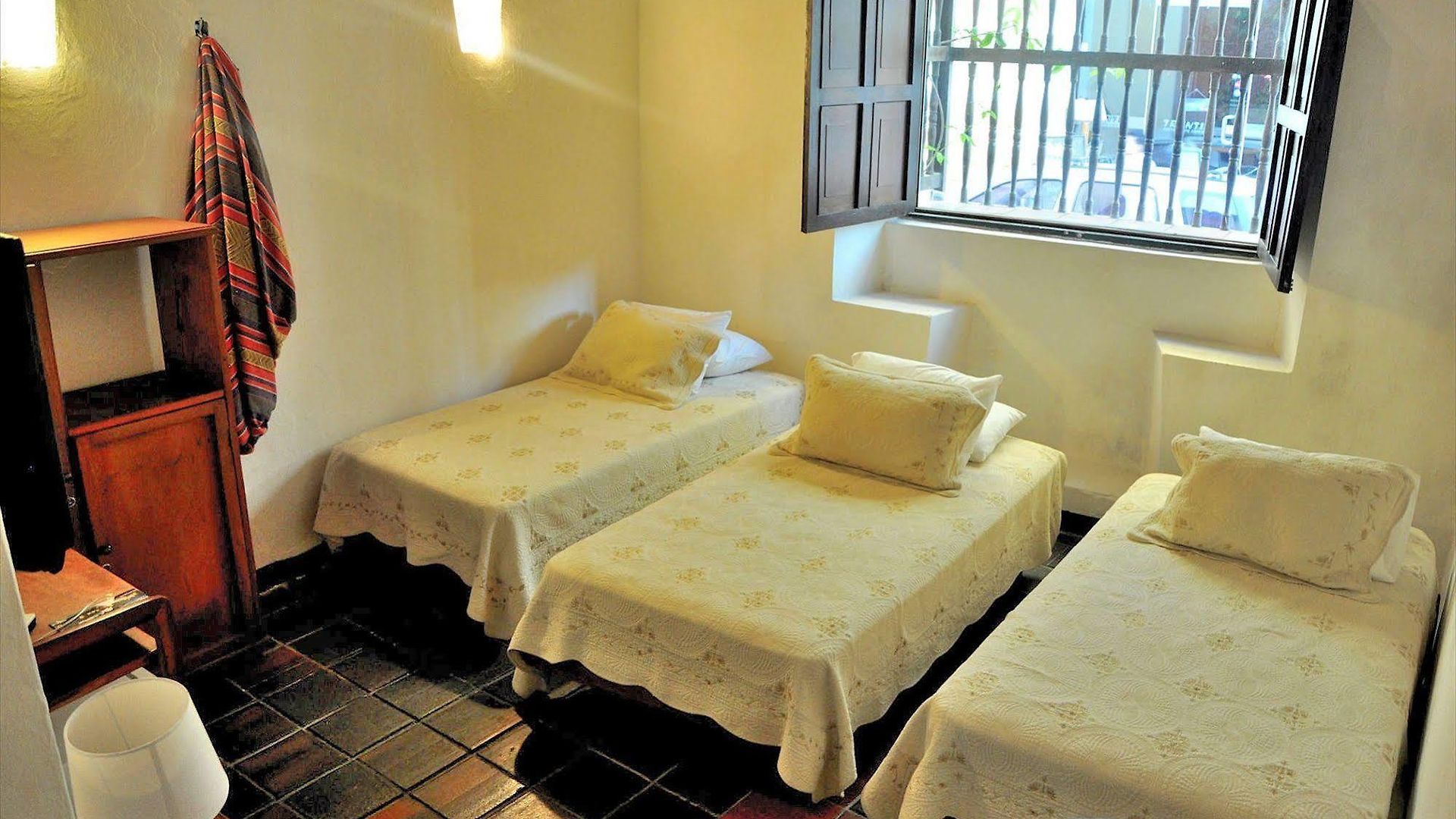 Hotel Puertas De