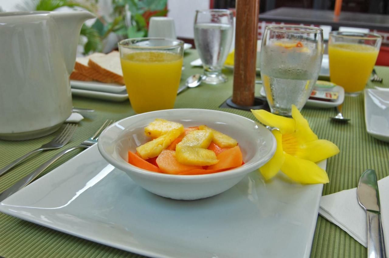 Hotel Puertas De 3*
