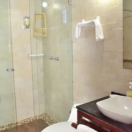 Hotel Puertas De Cartagena