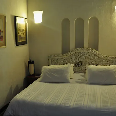 Puertas De Hotel Cartagena