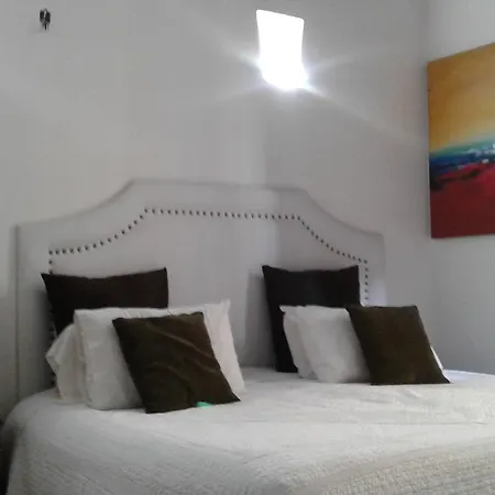 Puertas De Hotel 3*