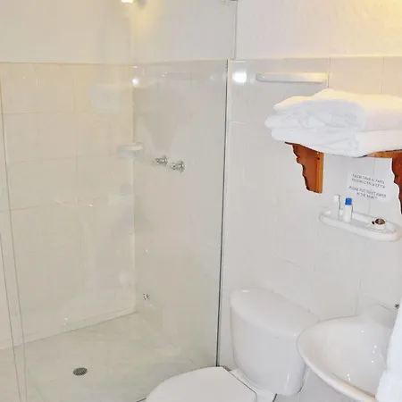 Puertas De Hotel 3*